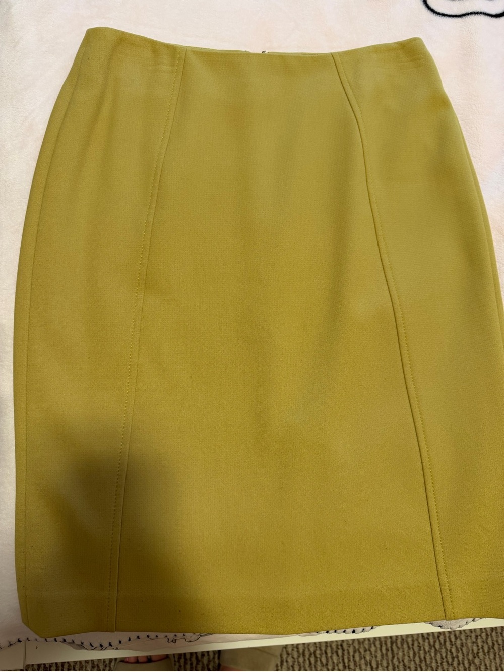 Halogen Olive-Green Pencil Skirt